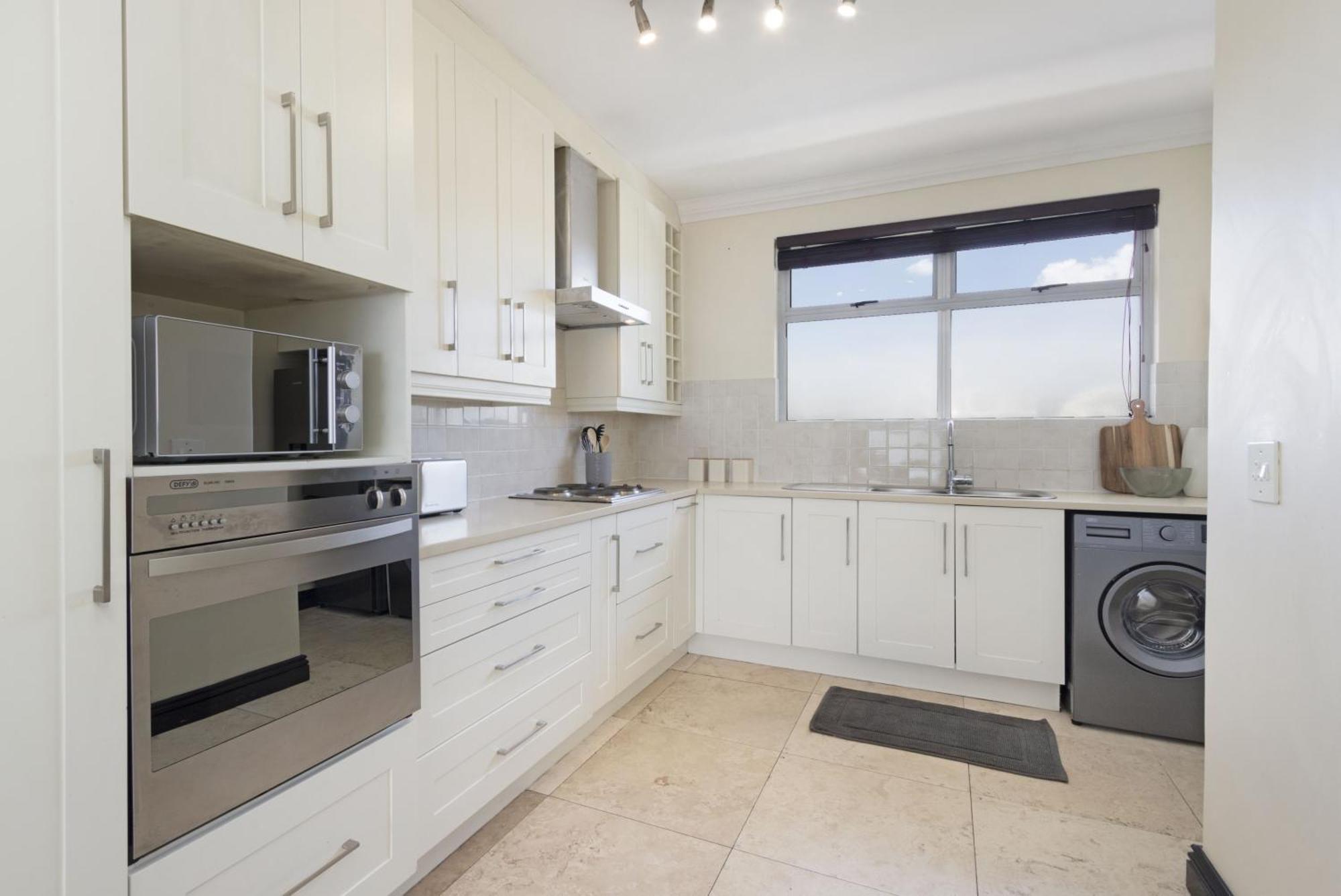 Blouberg Heights 603 Apartment