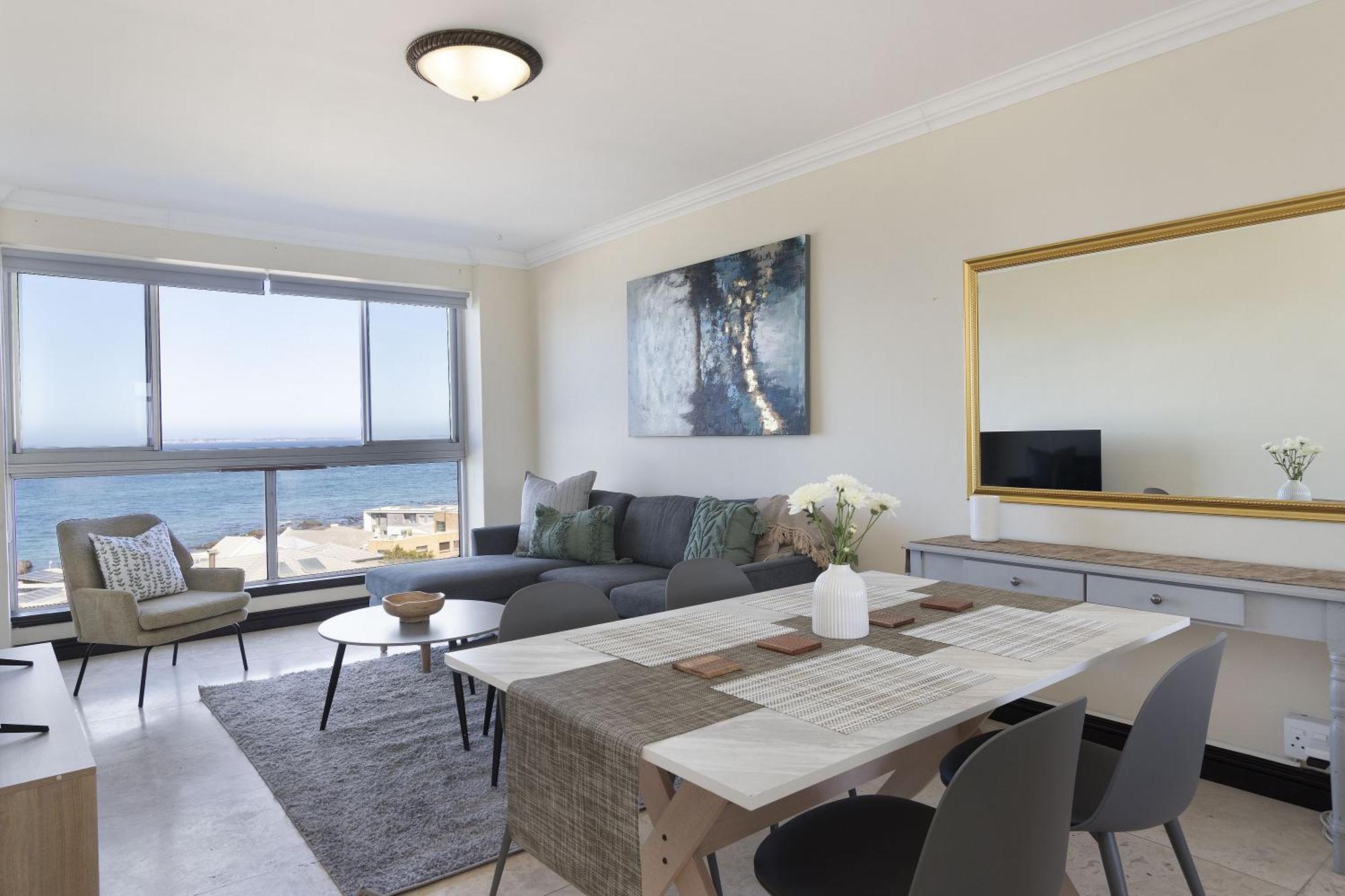 Blouberg Heights 603 Apartment